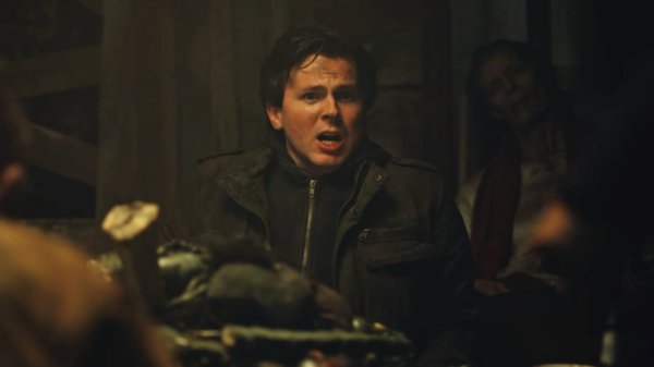 8 Jahre nach „The Walking Dead“-Tod: Derber FSK-18-Horror mit Chandler Riggs geht jetzt im Netz viral