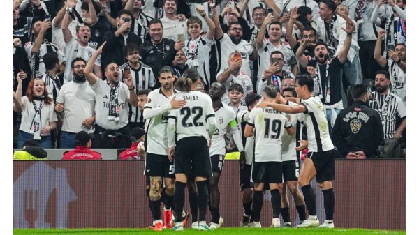 Beşiktaş UEFA Avrupa Ligi'nde sahasında Crystal Palace ile berabere kaldı