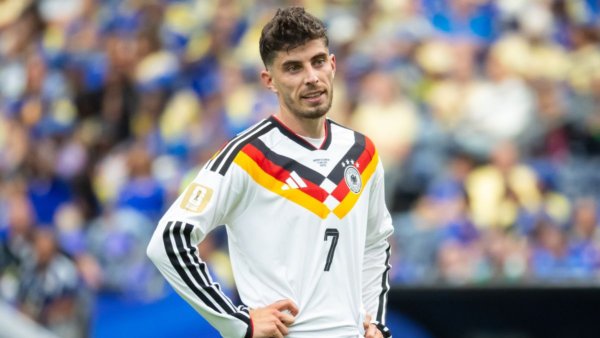 Germany forced to change kit against Ecuador as World Cup rule explained