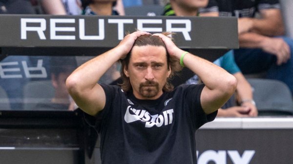 Fassungsloser Elversberg-Coach verpasst wohl sein größtes Spiel