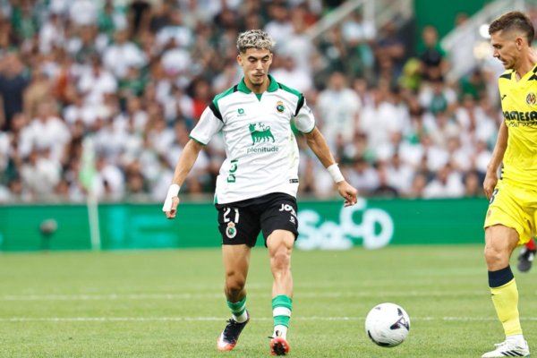 Yassir Zabiri, prêté par Rennes, inscrit un triplé avec le Racing Santander contre Elche en Liga