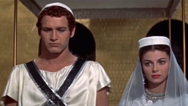 Paul Newman looking disappointed in his 1954 debut film The Silver Chalice