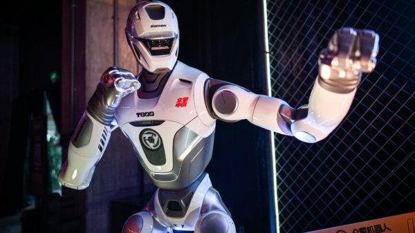 China's humanoid robotics sector is advancing rapidly, industry leaders tell Global AI Conference
