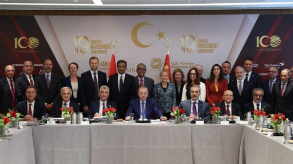 Cumhurbaşkanı Erdoğan: ABD ile 100 milyar dolarlık ticaret hacmi hedefimize kısa sürede ulaşacağımıza inanıyorum
