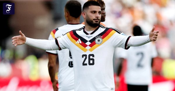 Liveblog zur FuÃball-WM 2026: Nationalspieler Ã¤uÃern sich: âHaben Deutschland enttÃ¤uschtâ