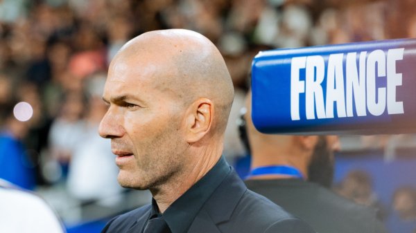 Zidane, Dembele'ye yapılan eleştirinin ardından rahatsızlığını dile getirdi
