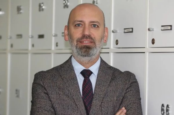 Çeşme Belediye Başkan Yardımcısı 16 aydır tutukluydu: Tahliye edildiği gün yine gözaltına alındı
