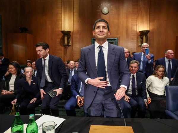 Warsh raised changing frequency of Fed policy meetings, NYT reports