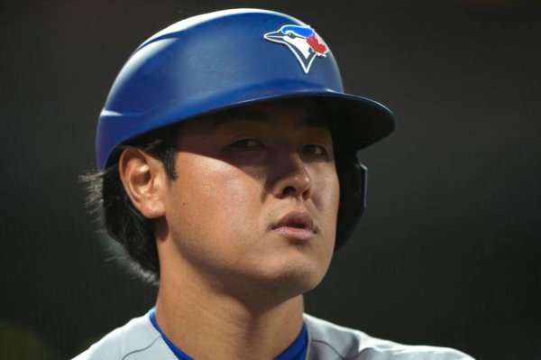 Blue Jaysâ New $60 Million Star Sends 3-Word Message On Dethroning Dodgersâ Ohtani