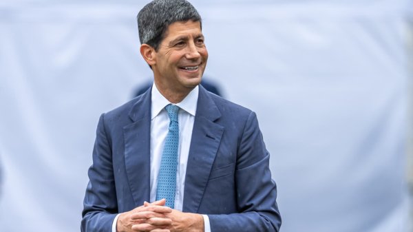 Como o Cenário Macroeconômico Atual Impacta os Investimentos