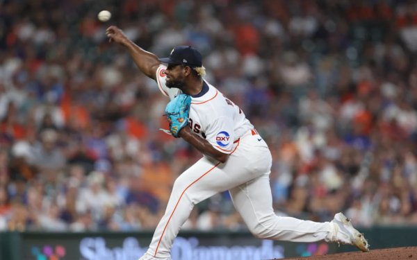 ronel-blanco-houston-astros-pitcher-on-the-mound